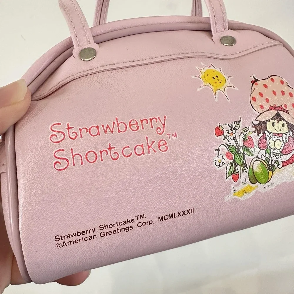 VTG 80s Strawberry Shortcake Pink Toy Purse American Greetings 6.5x7 Zip Handbag